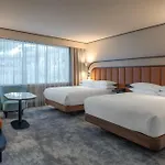ヒルトン パリ ラ デファンス 4*