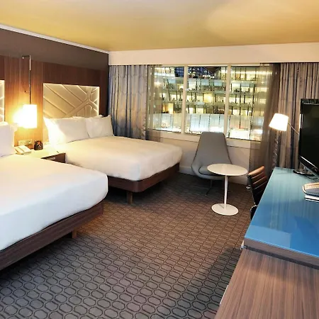 Hilton Paris La Défense Hotel