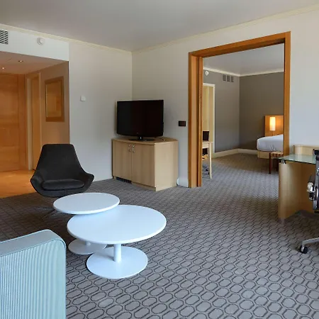 Hilton Paris La Defense Hotel