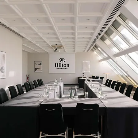 Hilton Paris La Defense 4* Puteaux