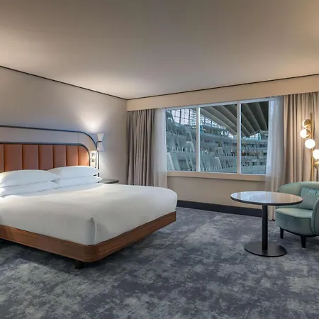 Hotel Hilton Paris La Défense 4*