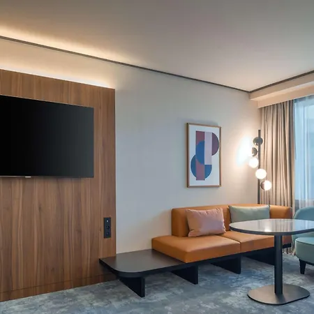 Hilton Paris La Defense Hotel
