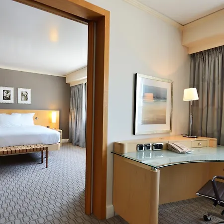 힐튼 파리 라 데팡스