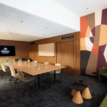 מלון Hilton Paris La Defense פוטו