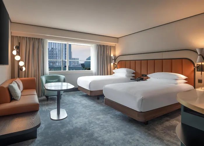 Hilton Paris La Defense 4*